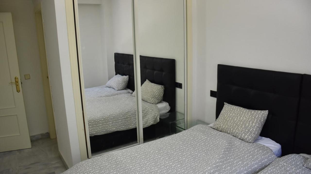 Dama Boutique Apt Марбелья Екстер'єр фото